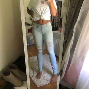 Medium rise skinny jeans